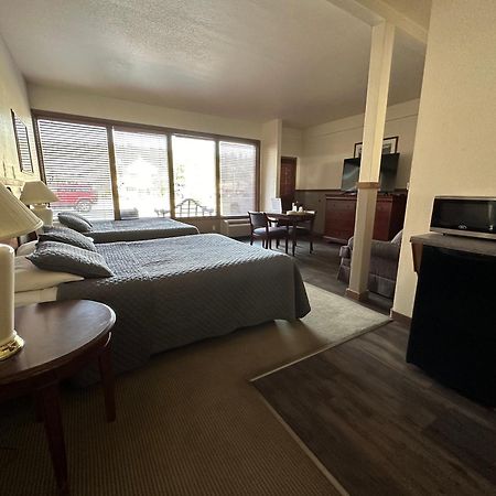 Timber Lodge Inn Cle Elum Buitenkant foto