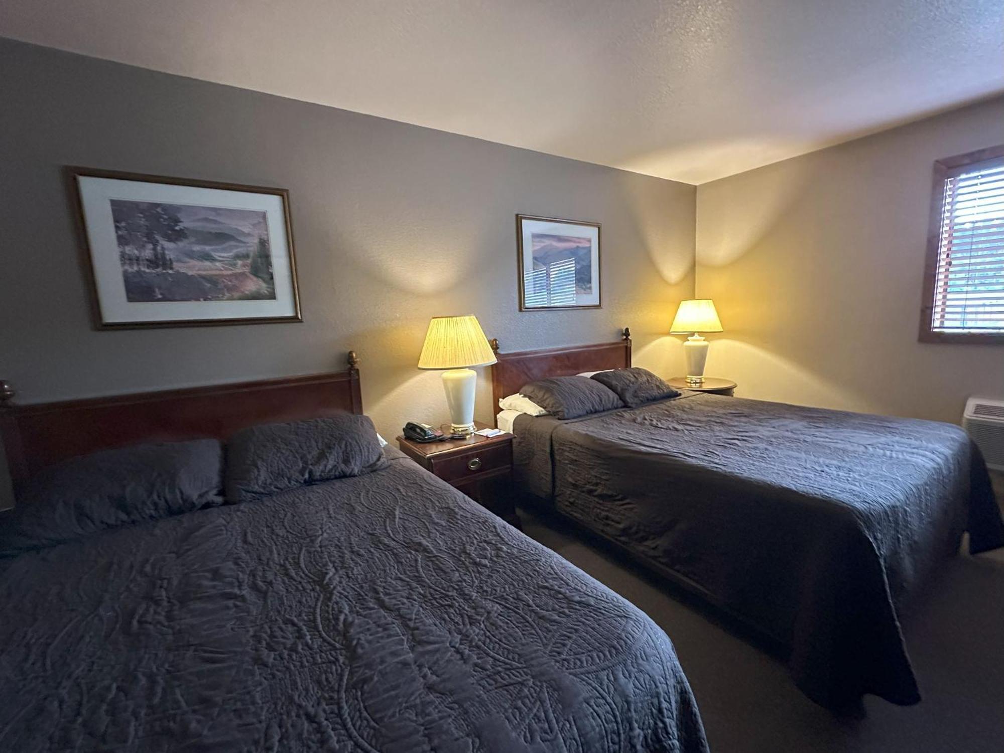 Timber Lodge Inn Cle Elum Buitenkant foto