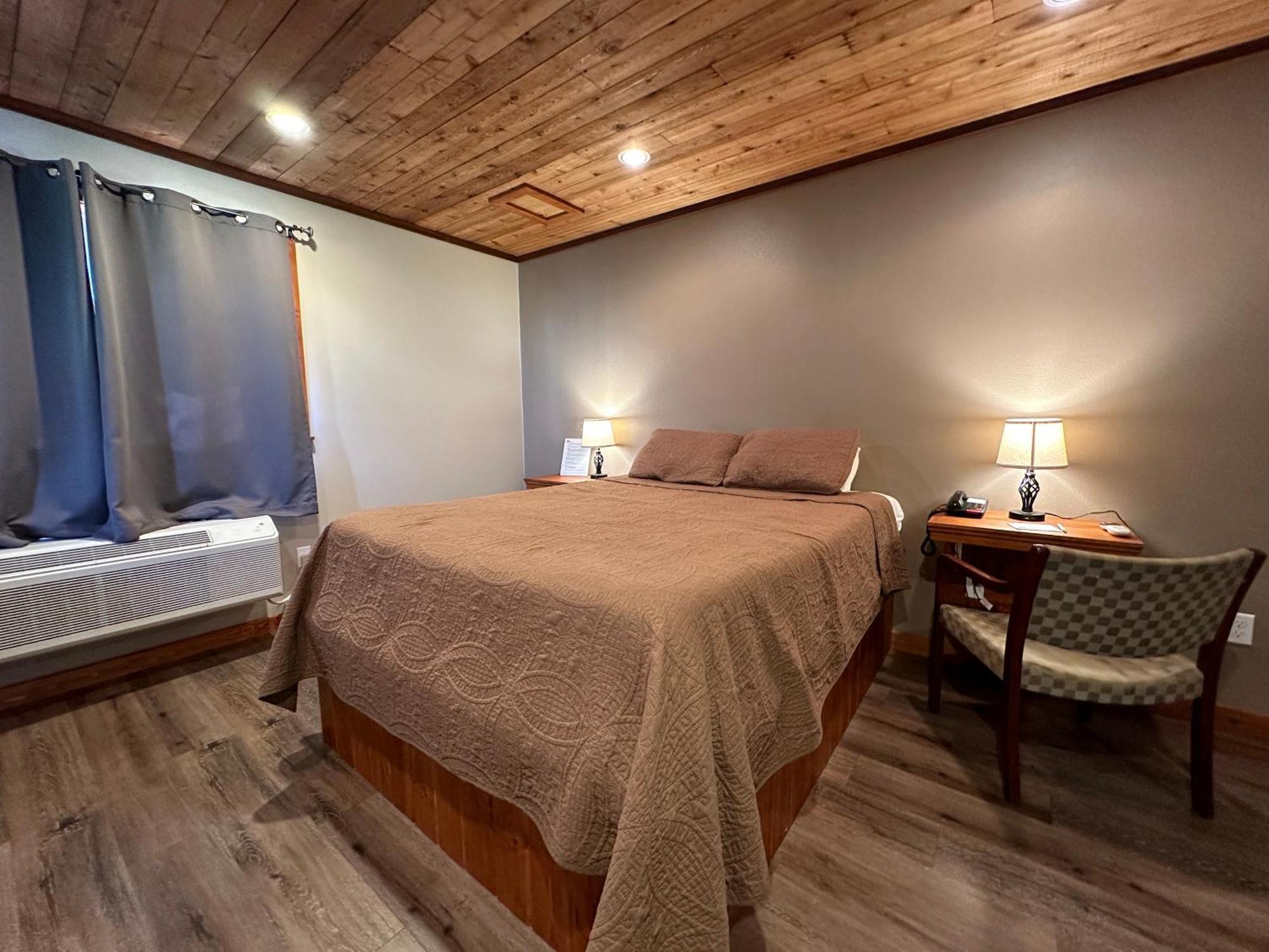 Timber Lodge Inn Cle Elum Buitenkant foto