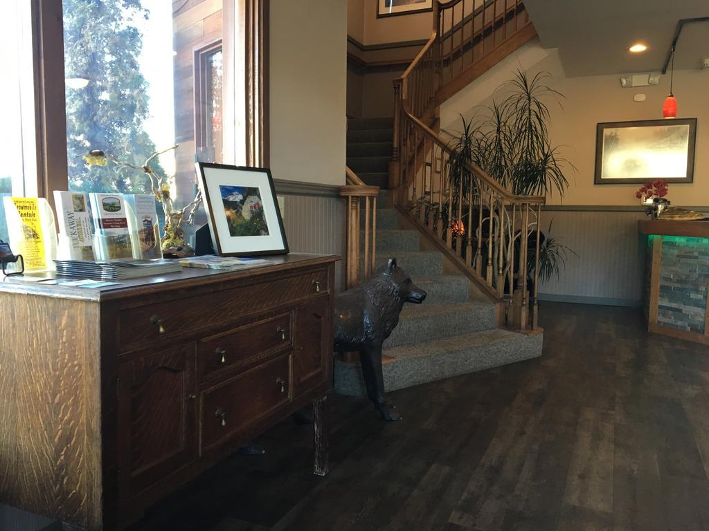 Timber Lodge Inn Cle Elum Buitenkant foto